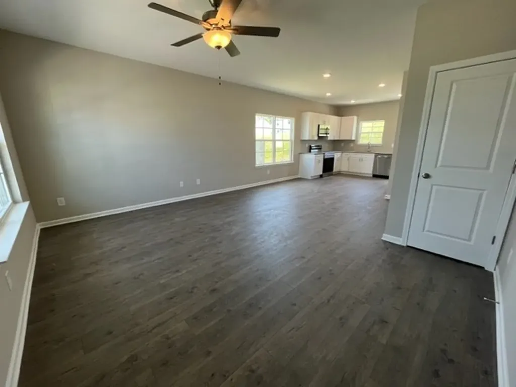 218 Tara Court Columbia TN 38401