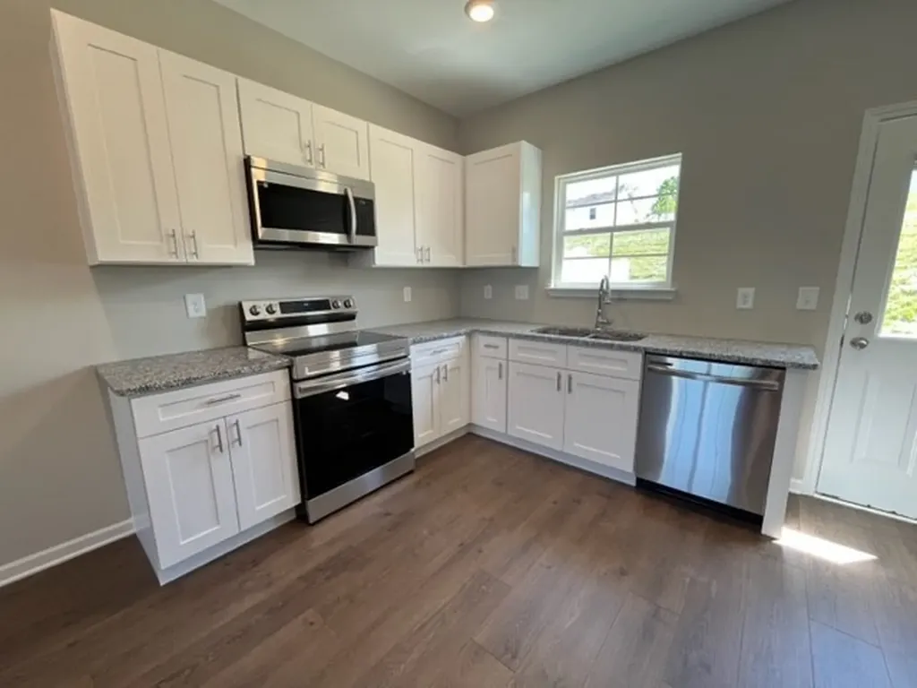 218 Tara Court Columbia TN 38401