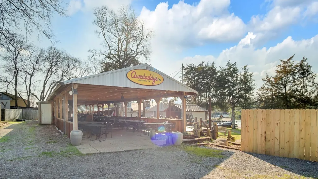 2197 Holmesburg Pvt Circle Gallatin TN 37066