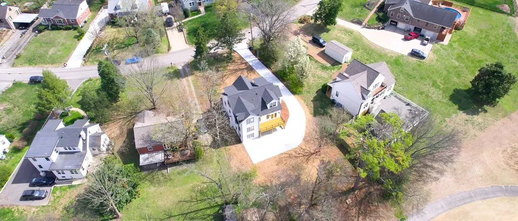 610 Skyview Drive Nashville TN 37206