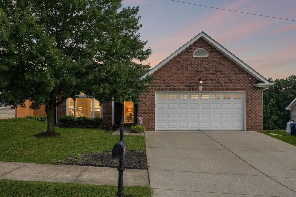 160 Granda Flora Drive White House TN 37188
