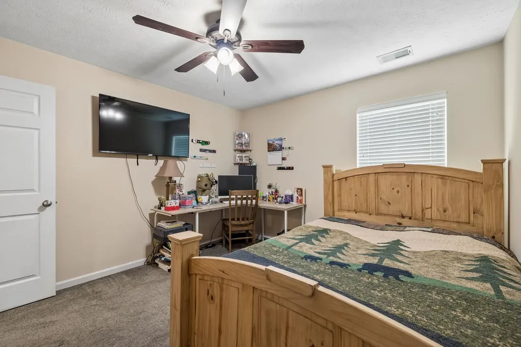 160 Granda Flora Drive White House TN 37188