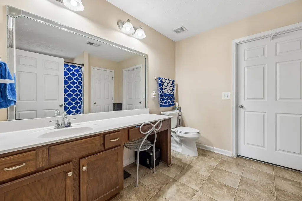160 Granda Flora Drive White House TN 37188
