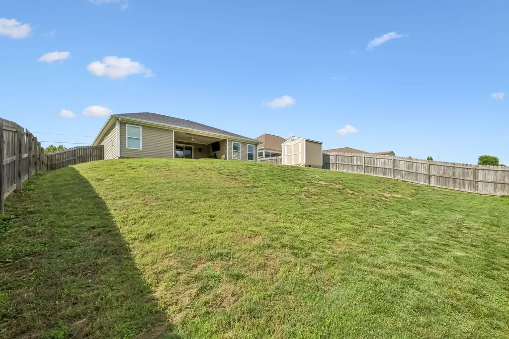 160 Granda Flora Drive White House TN 37188