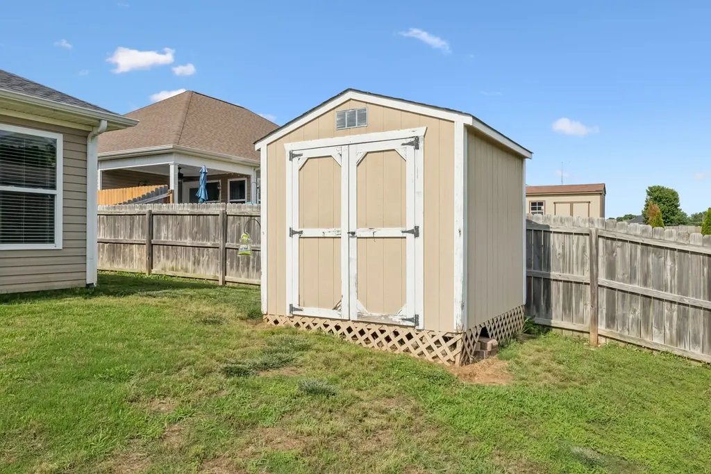 160 Granda Flora Drive White House TN 37188