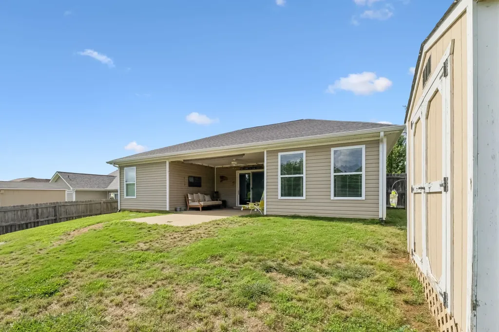 160 Granda Flora Drive White House TN 37188