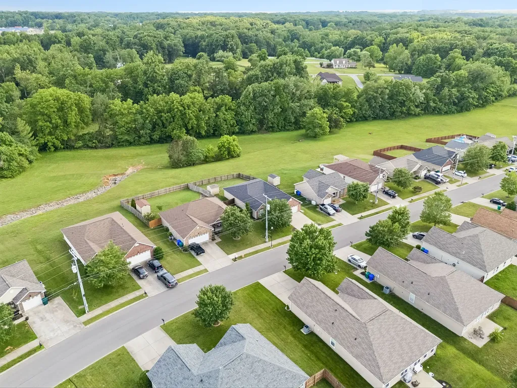 160 Granda Flora Drive White House TN 37188