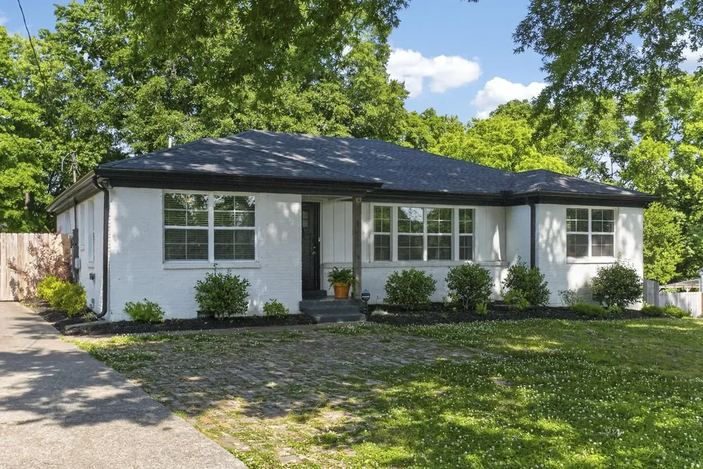 90 Vaden Drive Nashville TN 37211