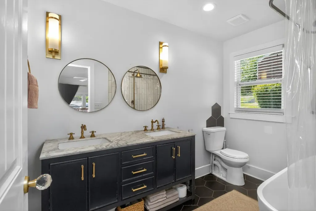 90 Vaden Drive Nashville TN 37211