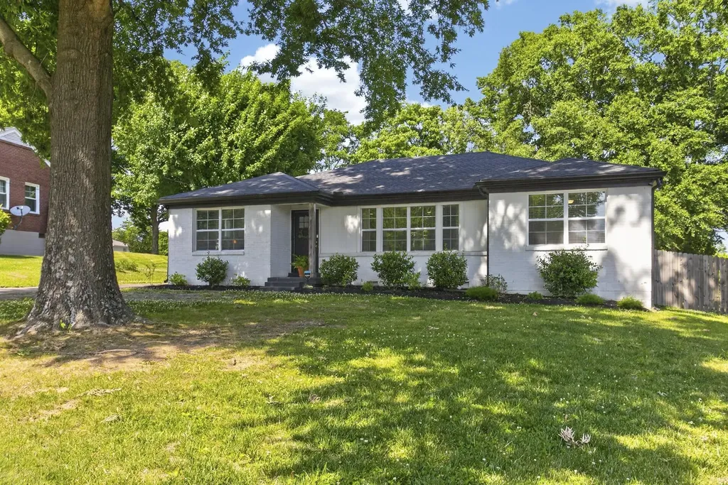 90 Vaden Drive Nashville TN 37211