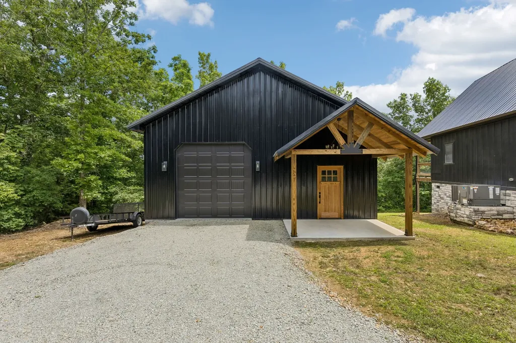 254 Saddlebrook Drive Hohenwald TN 38462