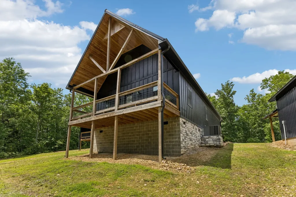 254 Saddlebrook Drive Hohenwald TN 38462