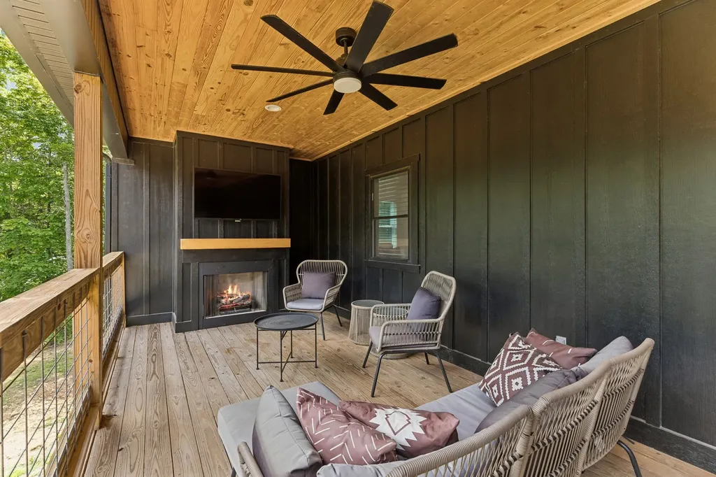 254 Saddlebrook Drive Hohenwald TN 38462