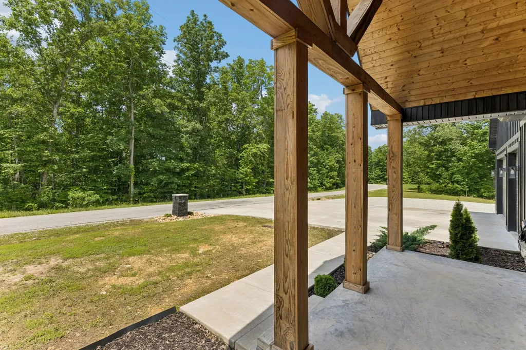 254 Saddlebrook Drive Hohenwald TN 38462