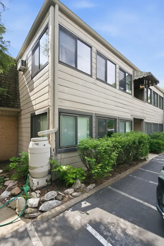 3000 Hillsboro Pike Nashville TN 37215