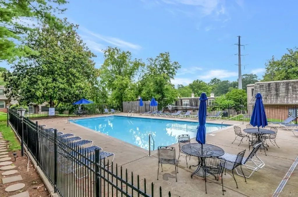 3000 Hillsboro Pike Nashville TN 37215