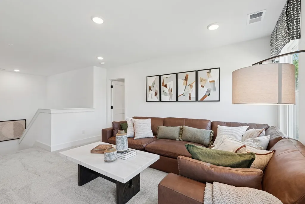 3202 Gravity Drive Columbia TN 38401