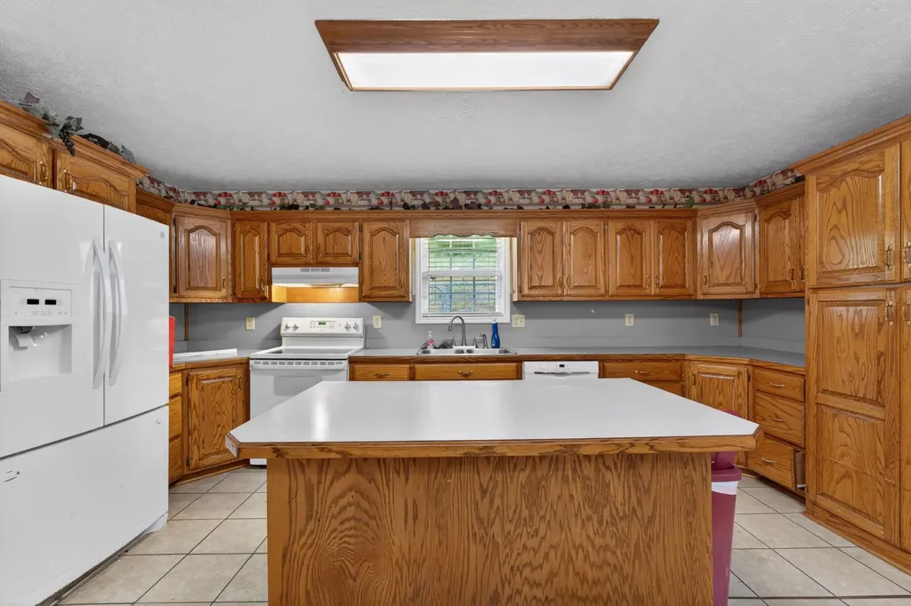 241 Milligan Lane Liberty TN 37095