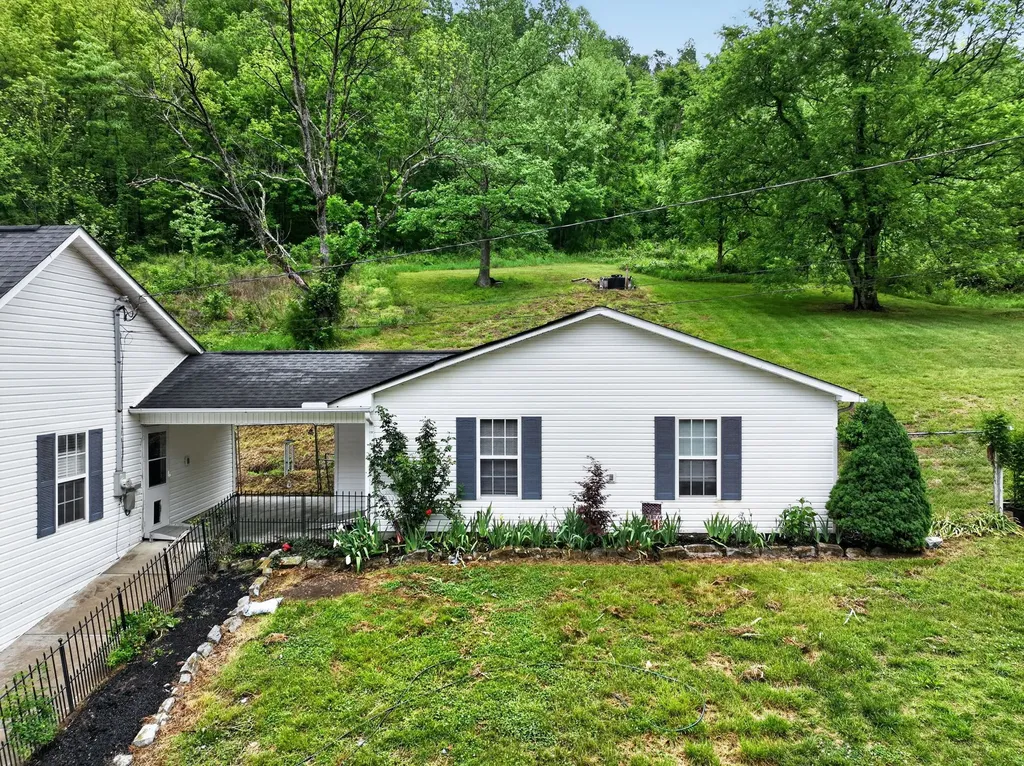 241 Milligan Lane Liberty TN 37095
