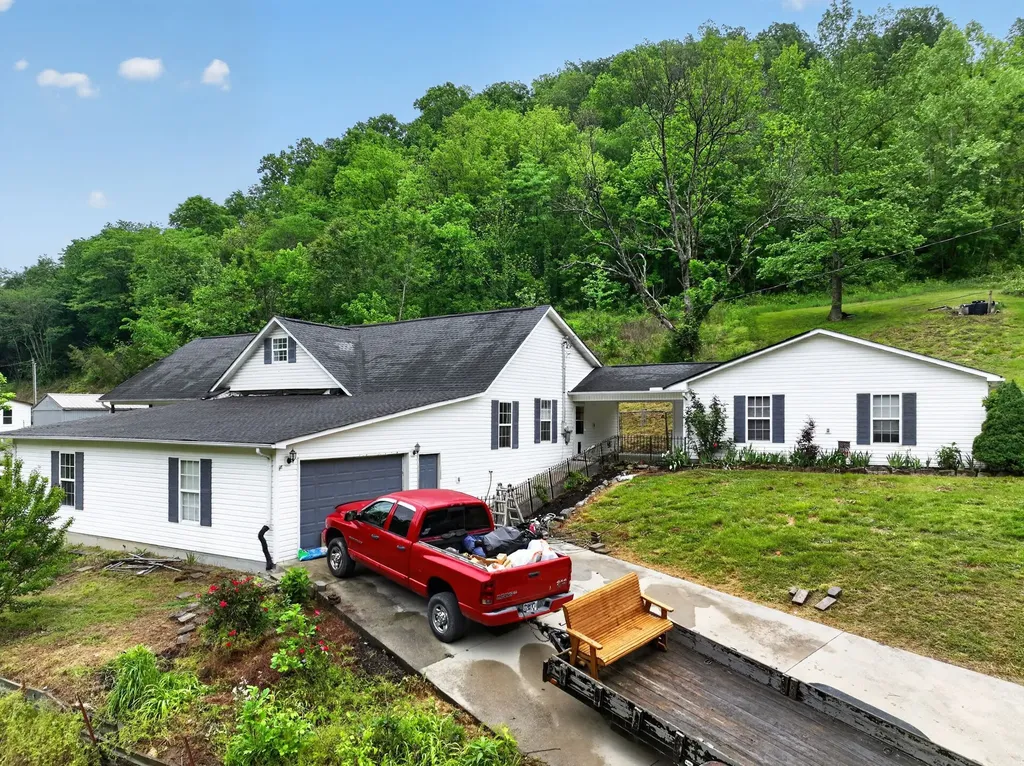 241 Milligan Lane Liberty TN 37095