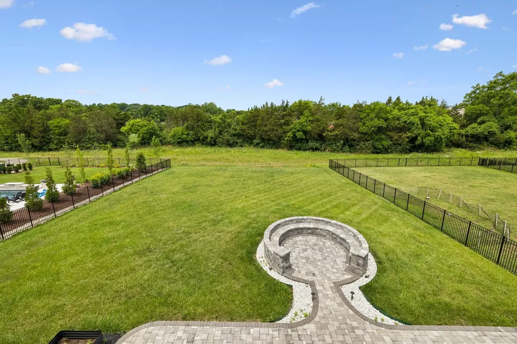 1132 Angela Ann Court Nolensville TN 37135