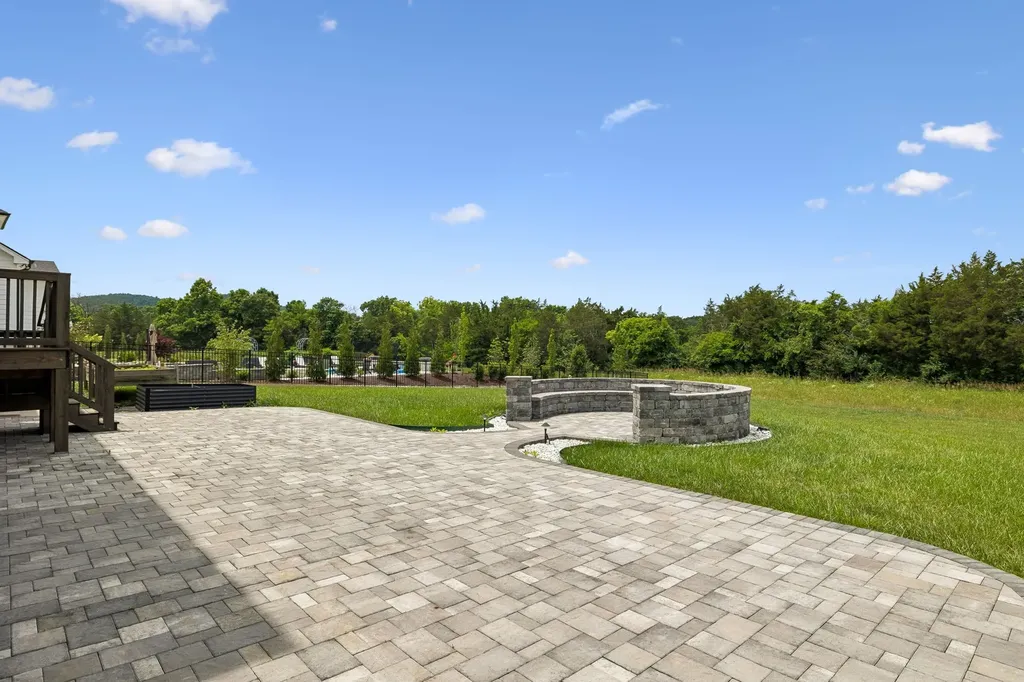 1132 Angela Ann Court Nolensville TN 37135