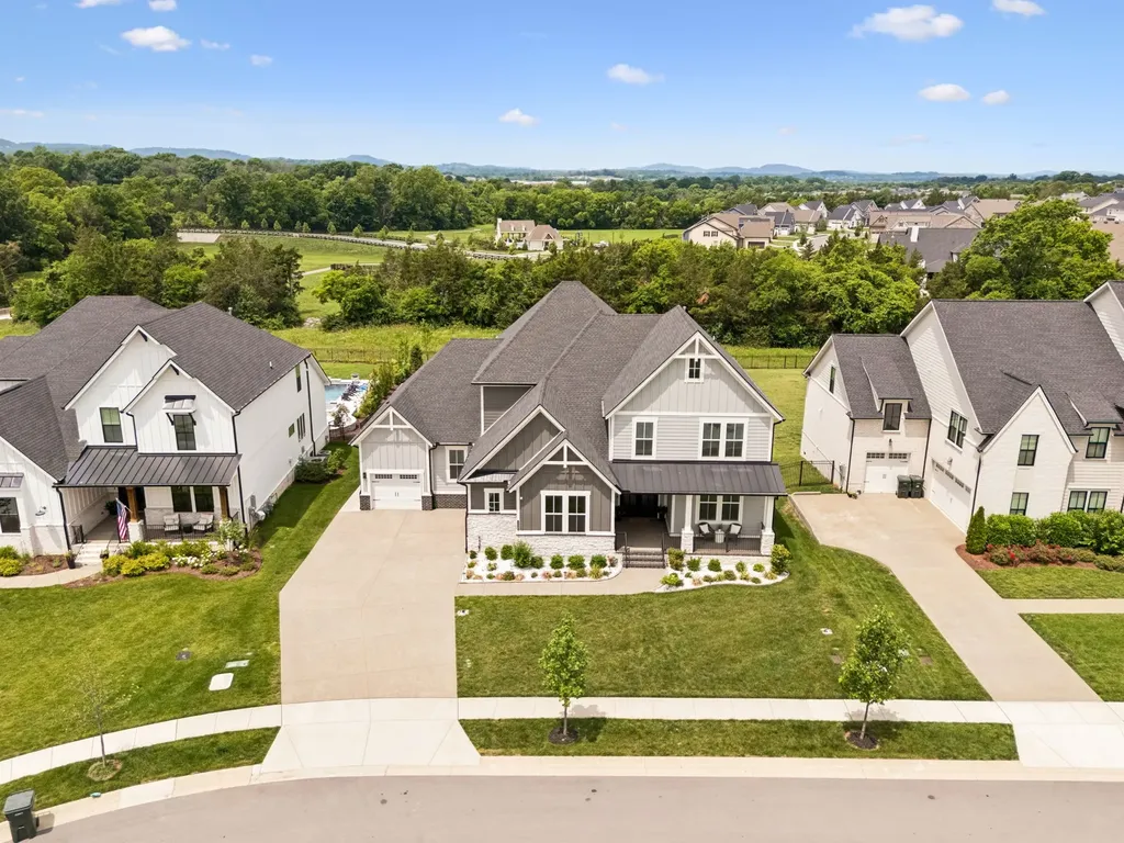 1132 Angela Ann Court Nolensville TN 37135