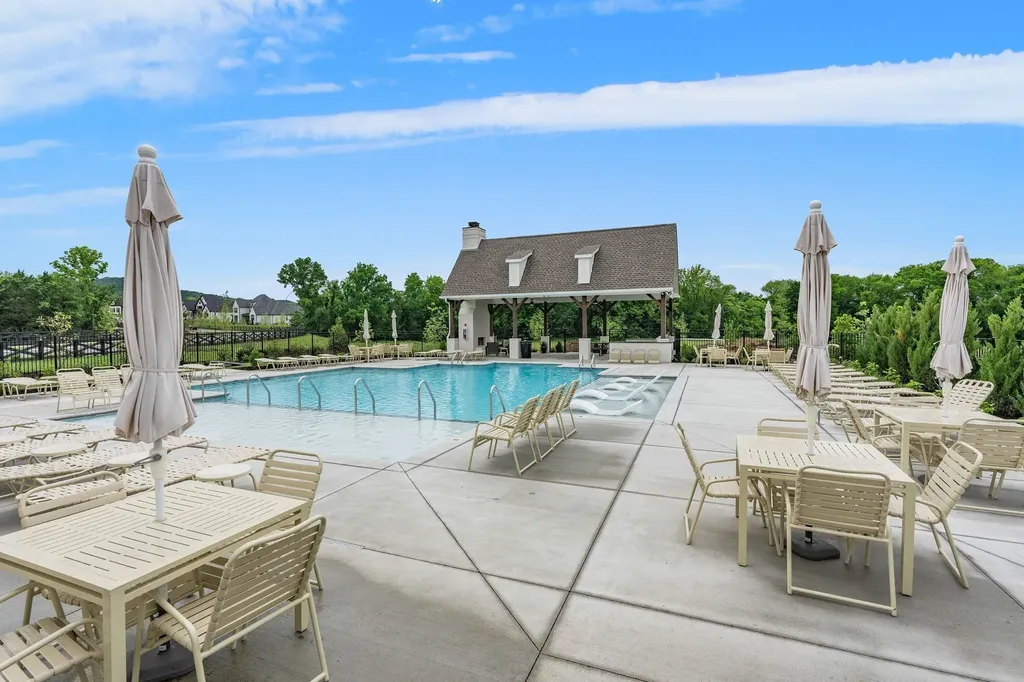 1132 Angela Ann Court Nolensville TN 37135