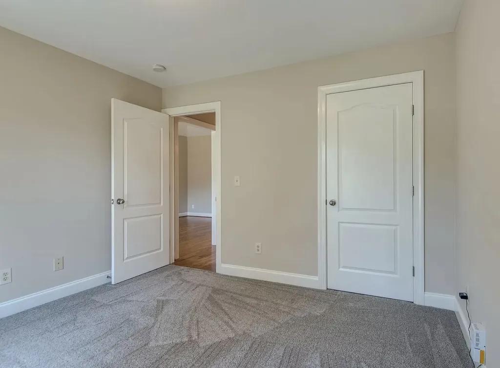 2149 Burns Street Nashville TN 37216