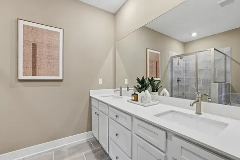 3218 Aberdeen Row Chattanooga TN 37410