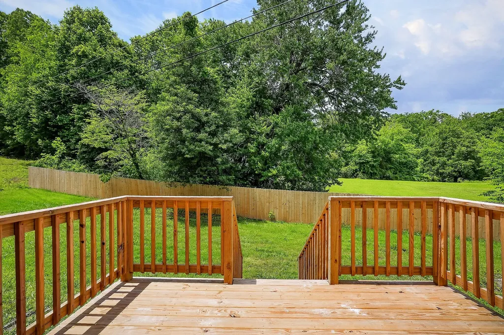 76 Ed Houston Road Crossville TN 38571