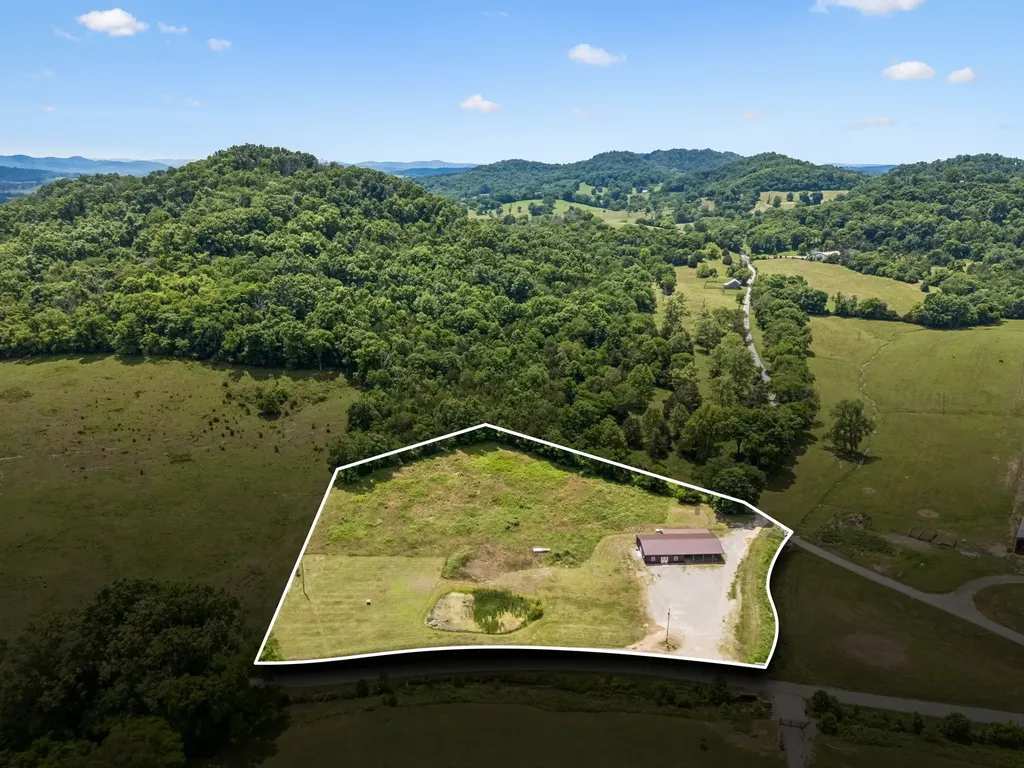 769 Echo Road Hartsville TN 37074