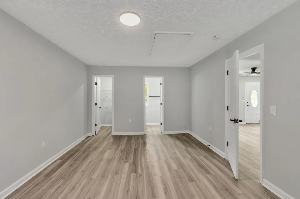 1907 Russell Drive Murfreesboro TN 37130