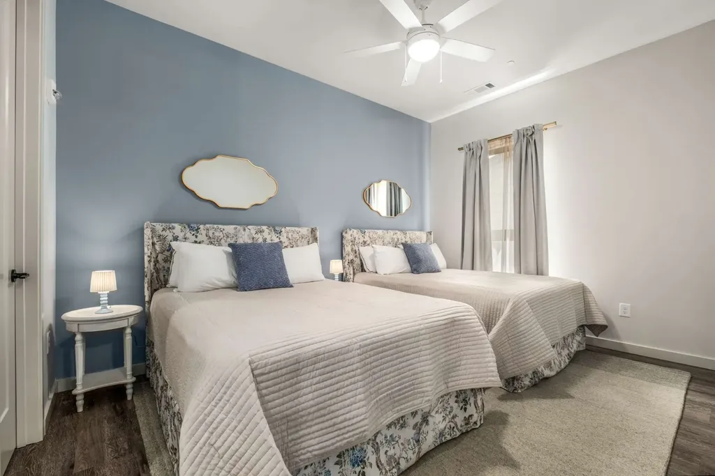1014 16th Avenue, S Nashville TN 37212