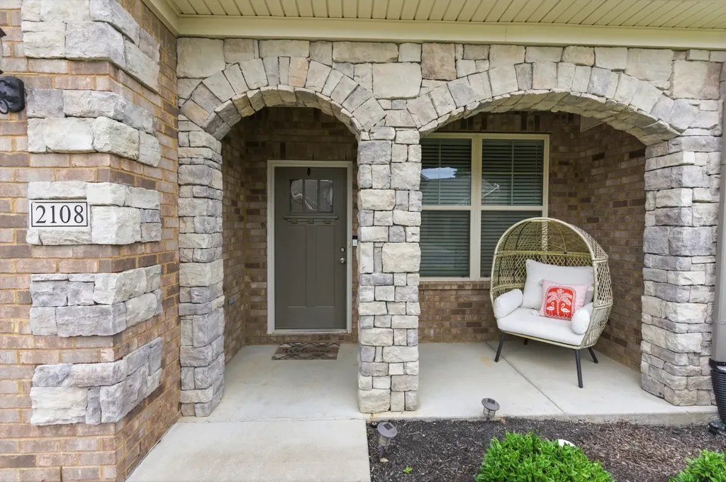 2108 Halfmoon Way Murfreesboro TN 37130