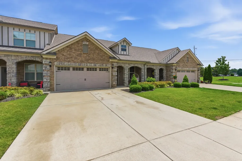2108 Halfmoon Way Murfreesboro TN 37130
