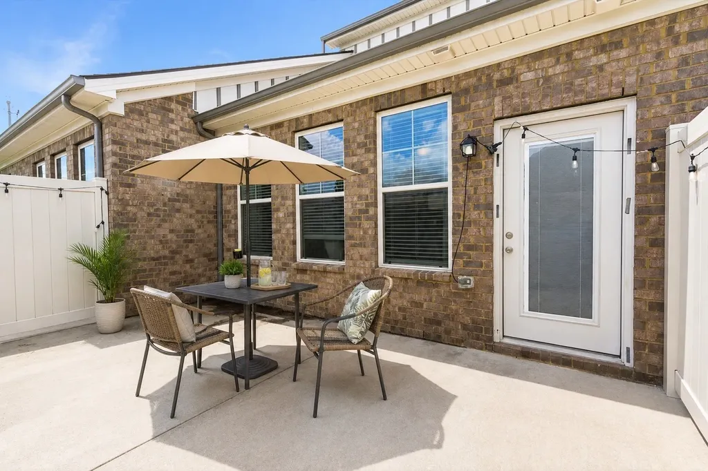 2108 Halfmoon Way Murfreesboro TN 37130