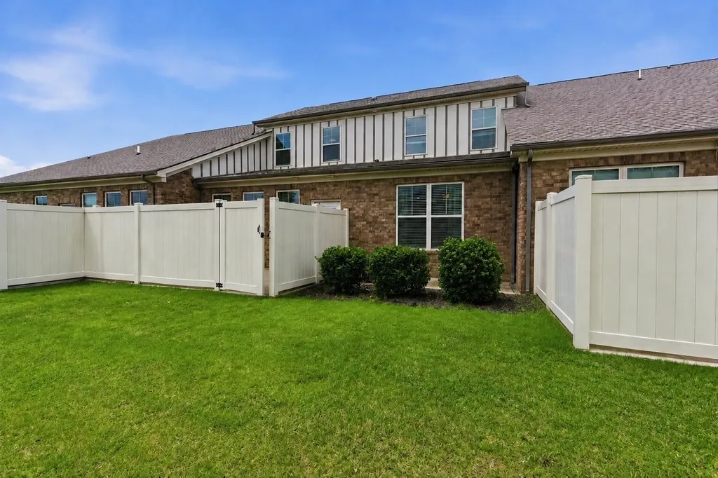 2108 Halfmoon Way Murfreesboro TN 37130