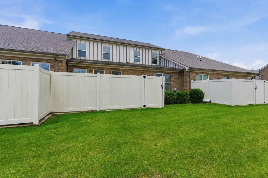 2108 Halfmoon Way Murfreesboro TN 37130