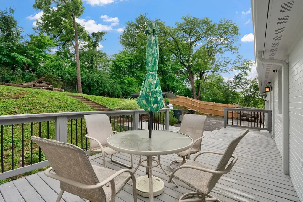 310 Browning Road Nashville TN 37211