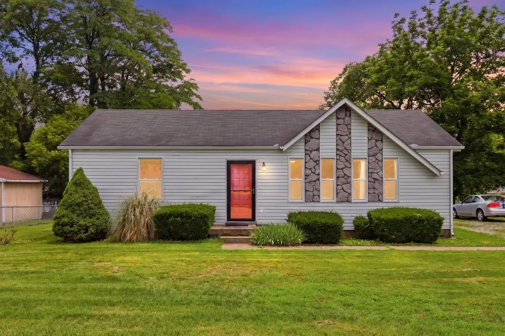5753 Seminary Road Smyrna TN 37167