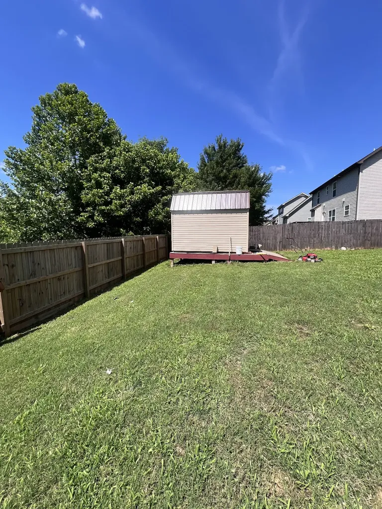 1132 Ishee Drive Clarksville TN 37042
