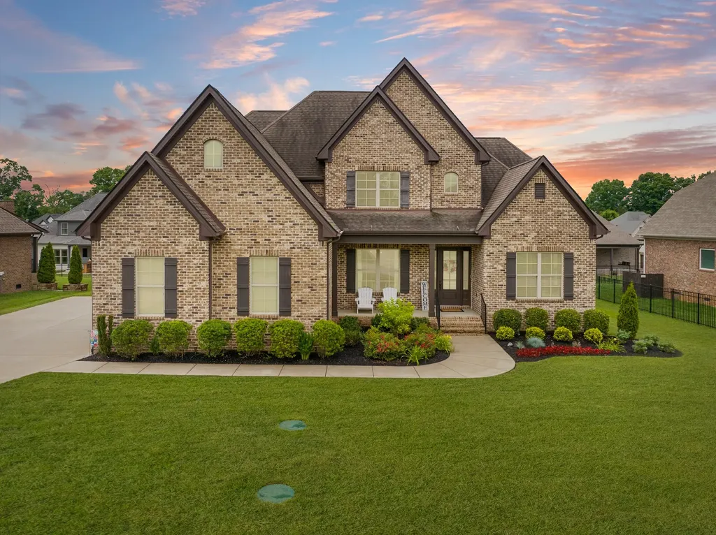 7045 Silver Fox Street Smyrna TN 37167