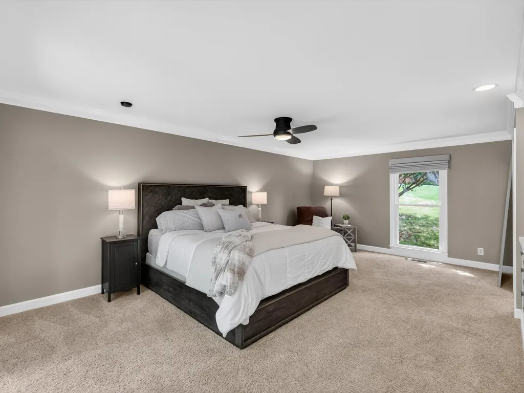 1718 Lake Grassland, W Gallatin TN 37066