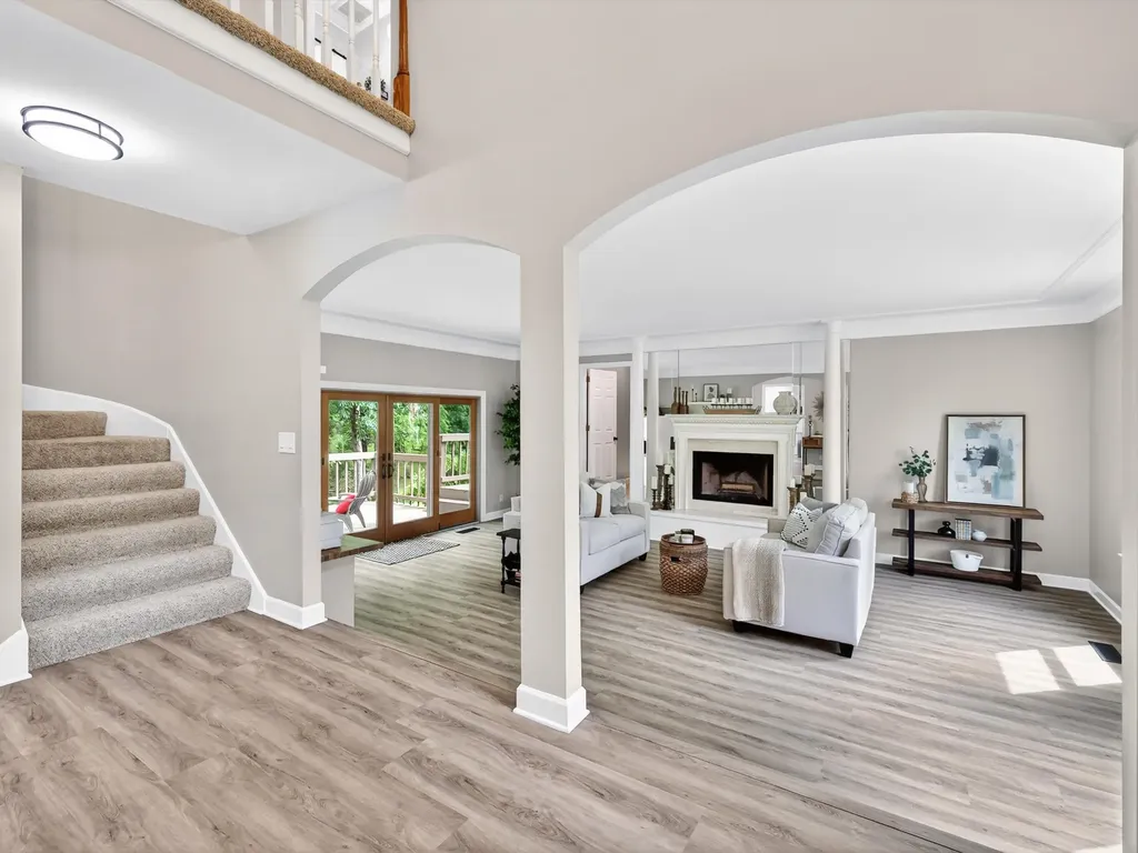 1718 Lake Grassland, W Gallatin TN 37066