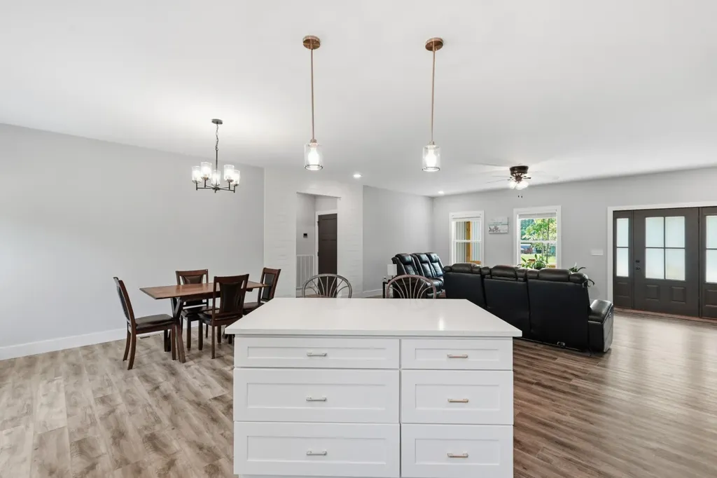 698 Dearman Street Smithville TN 37166