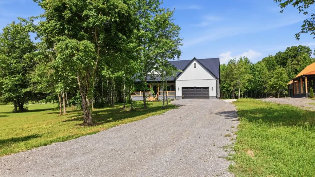698 Dearman Street Smithville TN 37166