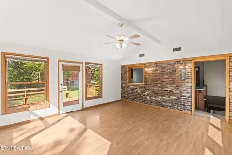 1025 Lancewood Drive Knoxville TN 37920