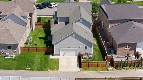 332 Azalea Circle Hendersonville TN 37075