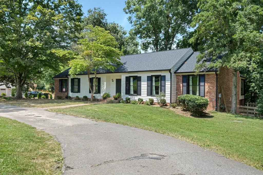 6355 Panorama Drive Brentwood TN 37027